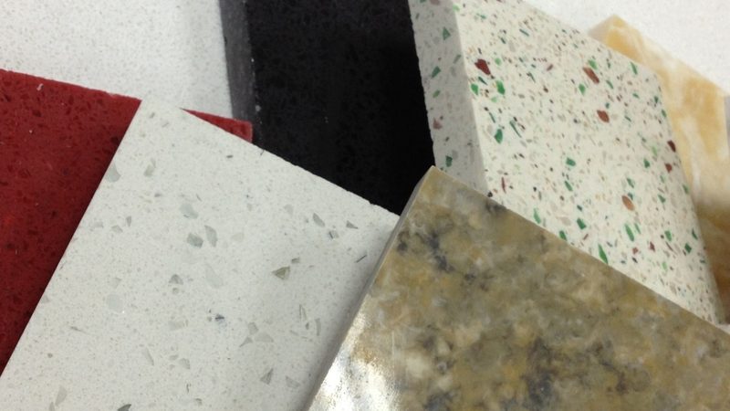 小标题：波浪成因解析
